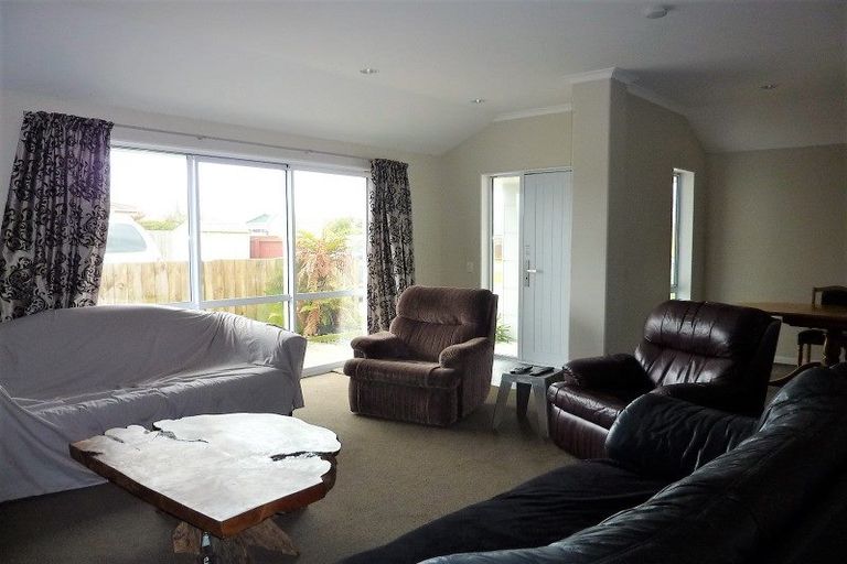 Photo of property in 78 Romilly Street, Westport, 7825