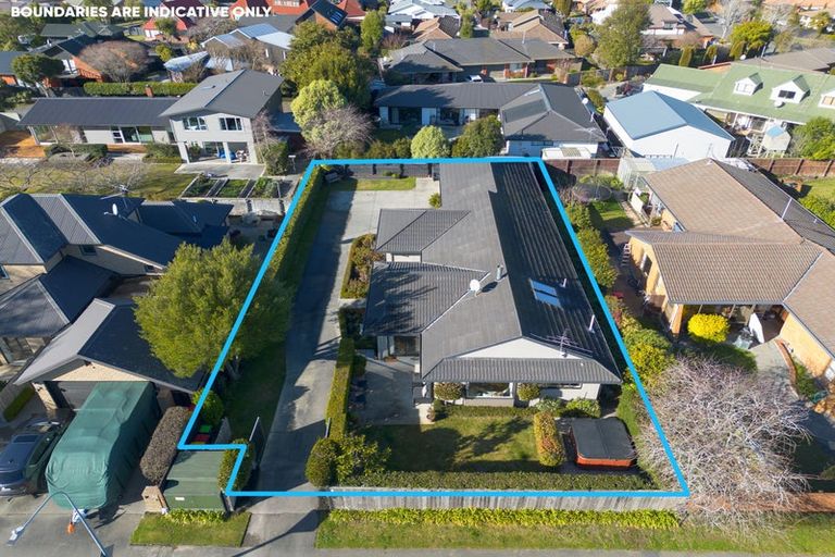 Photo of property in 83 Hawthornden Road, Avonhead, Christchurch, 8042
