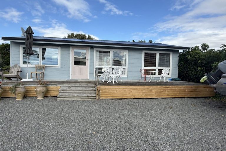 Photo of property in 138 Beach Road, Haumoana, 4102