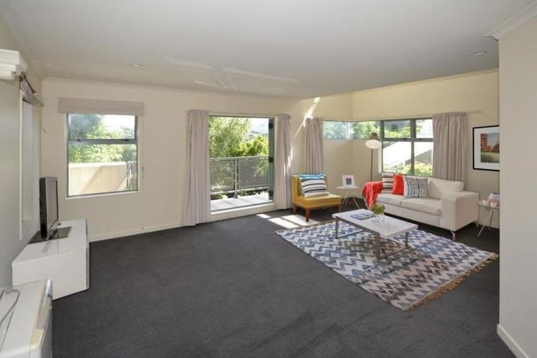 Photo of property in 23u1 Tanera Crescent, Brooklyn, Wellington, 6021