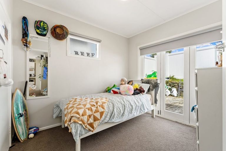 Photo of property in 75 Stanmore Bay Road, Stanmore Bay, Whangaparaoa, 0932