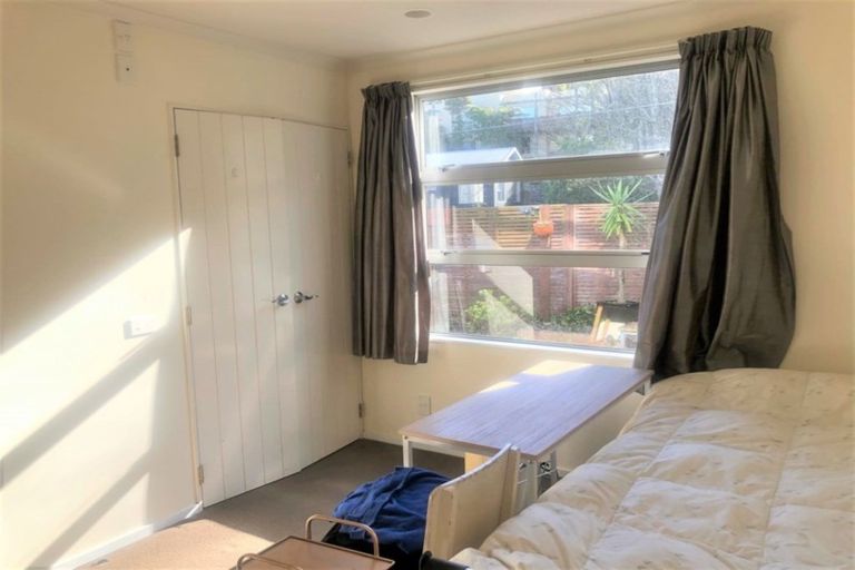 Photo of property in 4 Poona Street, Khandallah, Wellington, 6035