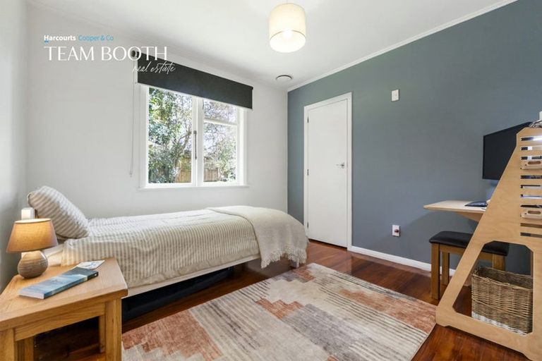 Photo of property in 1/53 Park Road, Glenfield, Auckland, 0629