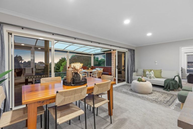 Photo of property in 24 Woodleigh Place, Ohauiti, Tauranga, 3112