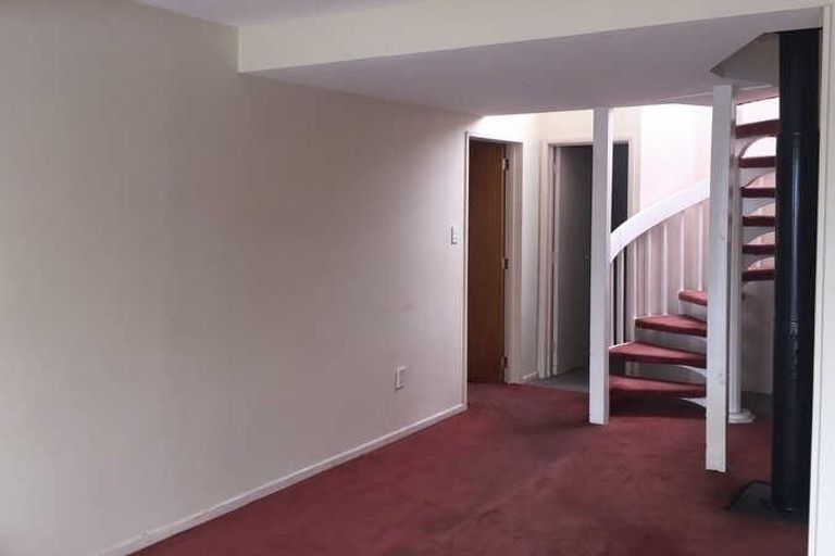 Photo of property in 6- 8 Clyde Road, Upper Riccarton, Christchurch, 8041