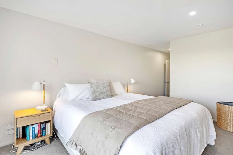 Photo of property in 23 Cairnbrae Drive, Prebbleton, 7604