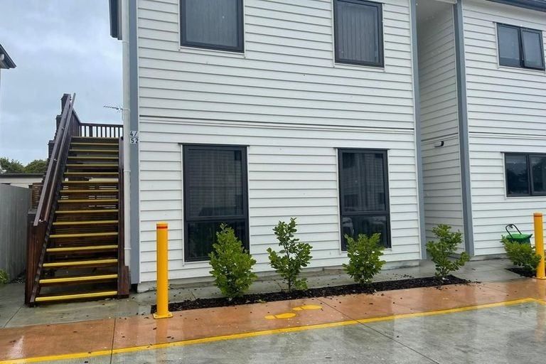 Photo of property in 4/50 Manuroa Road, Takanini, 2112