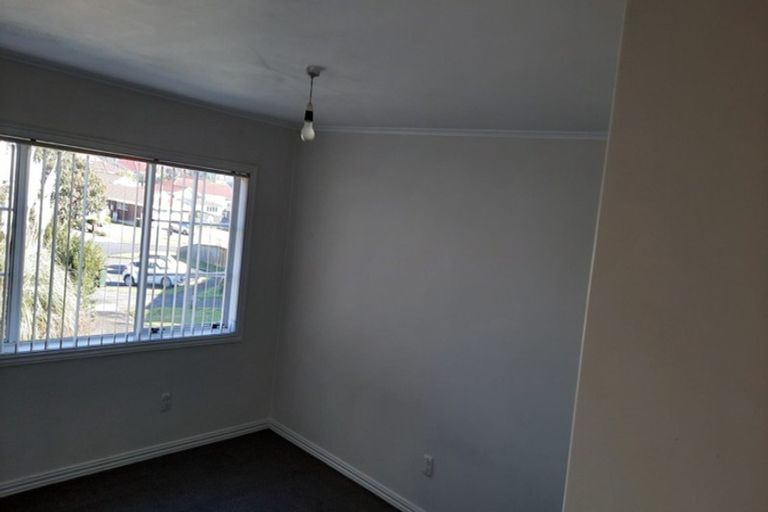 Photo of property in 6 Dingwall Place, Papatoetoe, Auckland, 2025