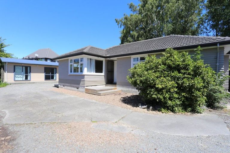 Photo of property in 72 Peer Street, Upper Riccarton, Christchurch, 8041