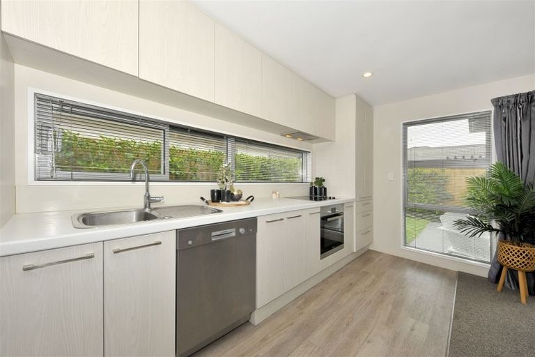 Photo of property in 19 Farnborough Way, Rolleston, 7615