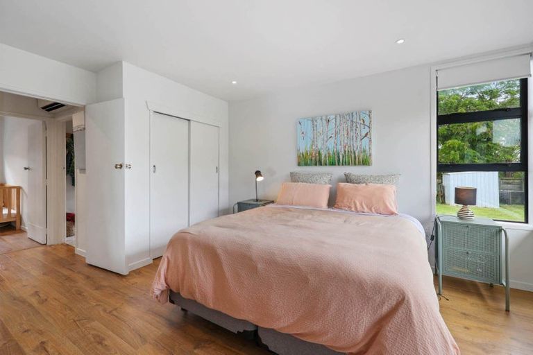 Photo of property in 3/132 Onewa Road, Northcote, Auckland, 0627