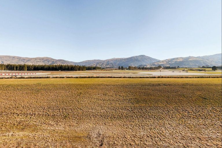 Photo of property in 6 Highlands Avenue, Cromwell, 9384