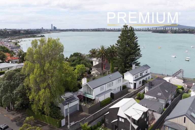 Photo of property in 47 Princes Street, Northcote Point, Auckland, 0627