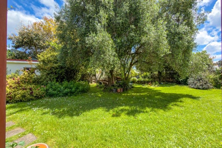 Photo of property in 48 Kon Tiki Road, Whiritoa, Whangamata, 3691