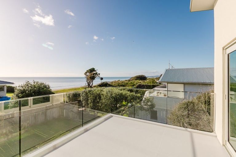 Photo of property in 177a Manly Street, Paraparaumu Beach, Paraparaumu, 5032