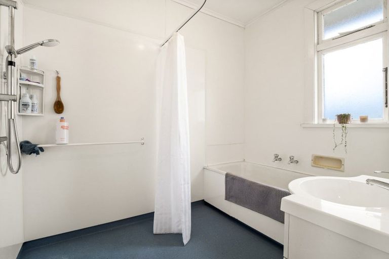 Photo of property in 387 North Road, North East Valley, Dunedin, 9010