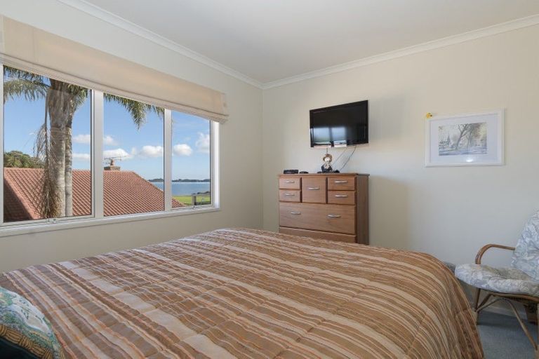 Photo of property in 24 Kiriwai Place, Matua, Tauranga, 3110