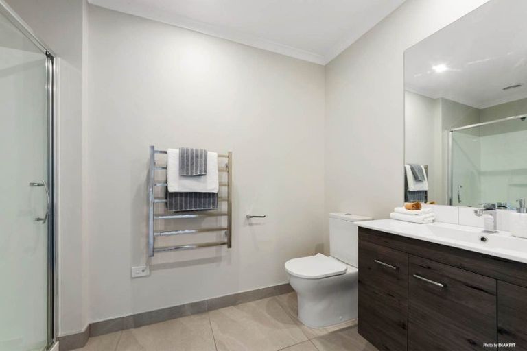 Photo of property in 13 Piko Lane, Hobsonville, Auckland, 0616