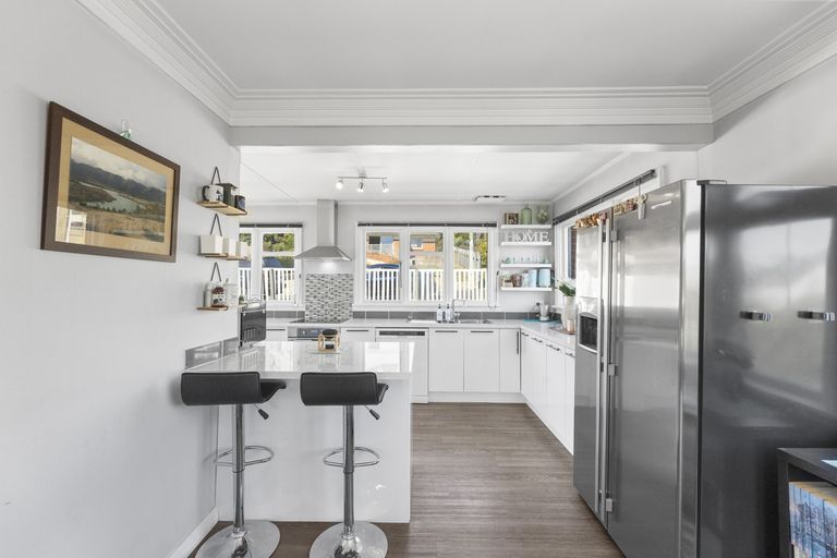 Photo of property in 11b Cuba Street, Petone, Lower Hutt, 5012