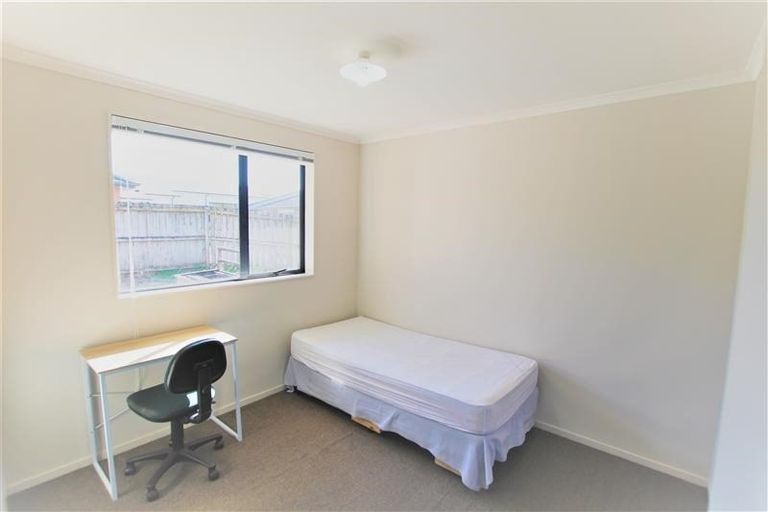 Photo of property in 77 Mountain Road, Mangere Bridge, Auckland, 2022