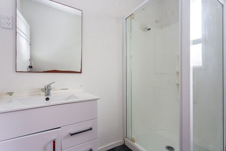 Photo of property in 1/6 Wharenui Road, Upper Riccarton, Christchurch, 8041