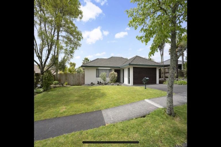 Photo of property in 30 Bushlands Park Drive, Albany, Auckland, 0632
