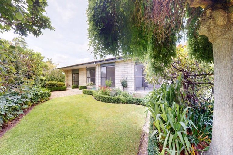 Photo of property in 13 Glassey Drive, Allenton, Ashburton, 7700