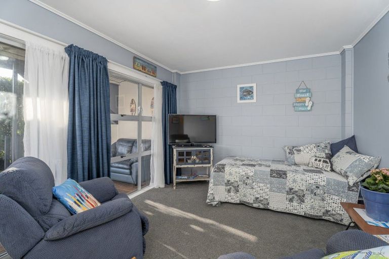 Photo of property in 106u5 Barbara Avenue, Whangamata, 3620