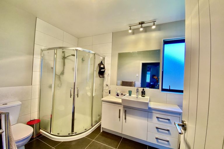 Photo of property in 101 Saint James Drive, Huntington, Hamilton, 3210