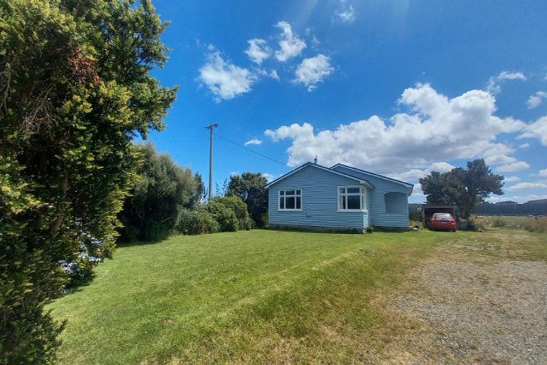 Photo of property in 858 Papatotara Road, Papatotara, Tuatapere, 9691