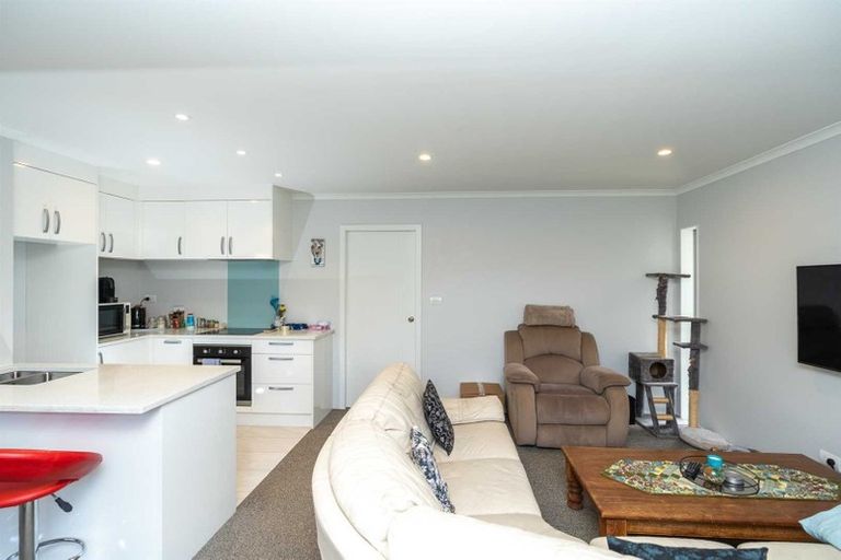 Photo of property in 13u3 Crosher Place, Silverdale, Hamilton, 3216