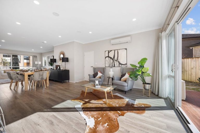 Photo of property in 5 Creggan Crescent, Flat Bush, Auckland, 2019