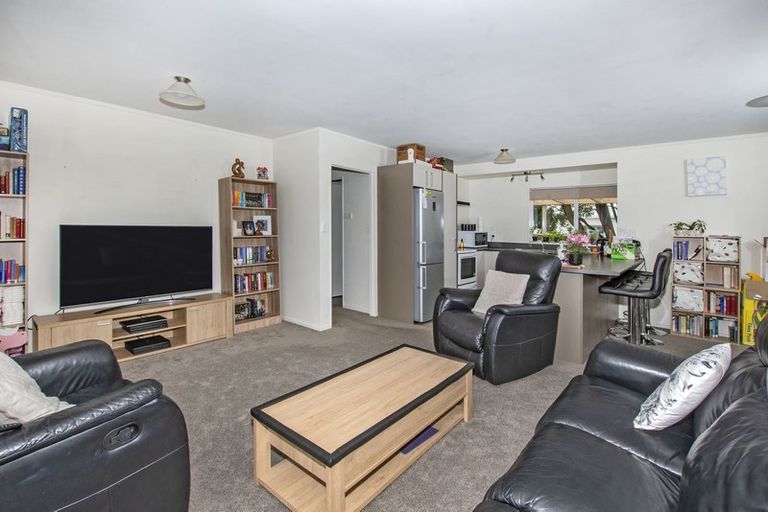 Photo of property in 1a Hinemoa Street, Onerahi, Whangarei, 0110