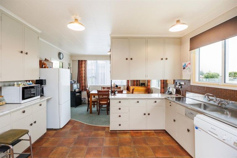 Photo of property in 23 Mill Street, Marton, 4710