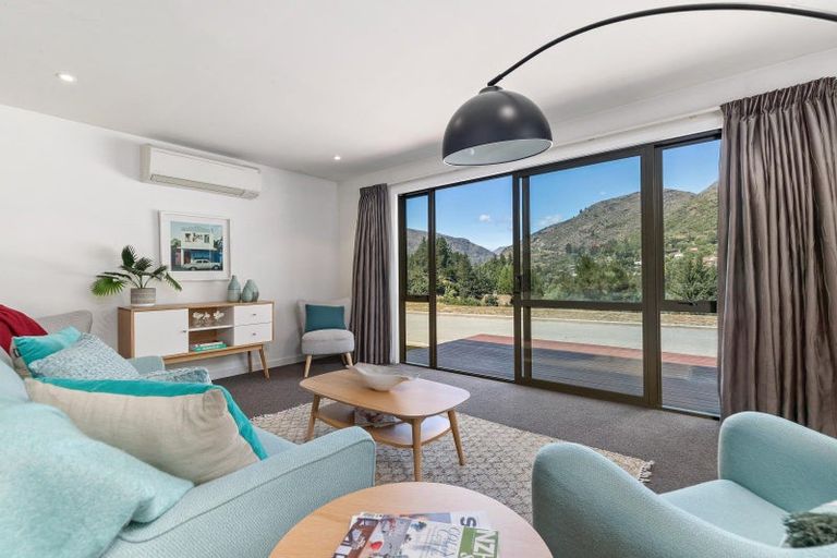 Photo of property in 4u2 Redfern Terrace, Arthurs Point, Queenstown, 9371