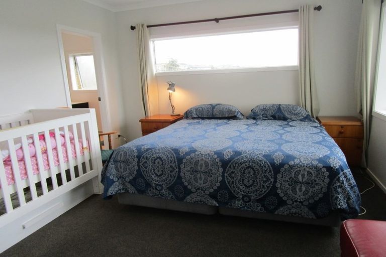 Photo of property in 159 Keri Vista Rise, Papakura, 2110