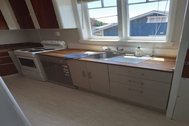 Photo of property in 3 Prospect Terrace, Pukekohe, 2120