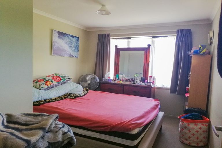Photo of property in 102u1 Old Farm Road, Hamilton East, Hamilton, 3216