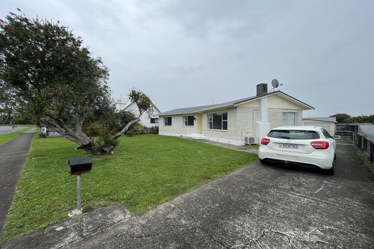 Photo of property in 36 Perth Street, Levin, 5510