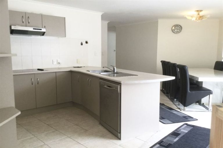 Photo of property in 90c Metcalfe Road, Ranui, Auckland, 0612