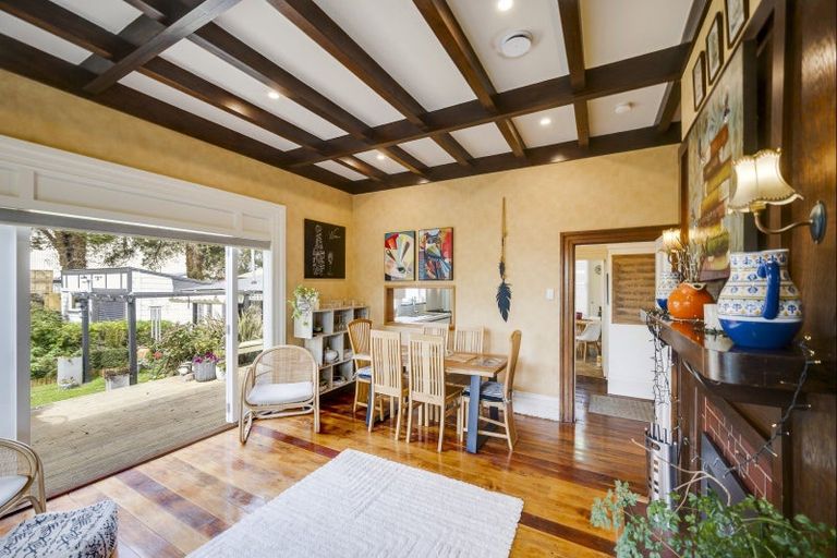 Photo of property in 506 Market Street South, Hastings, 4122