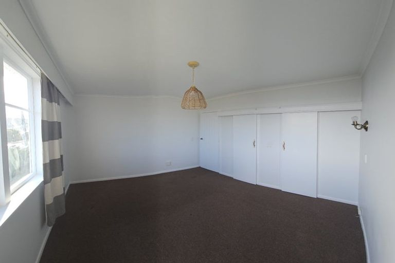 Photo of property in 170 The Esplanade, Island Bay, Wellington, 6023