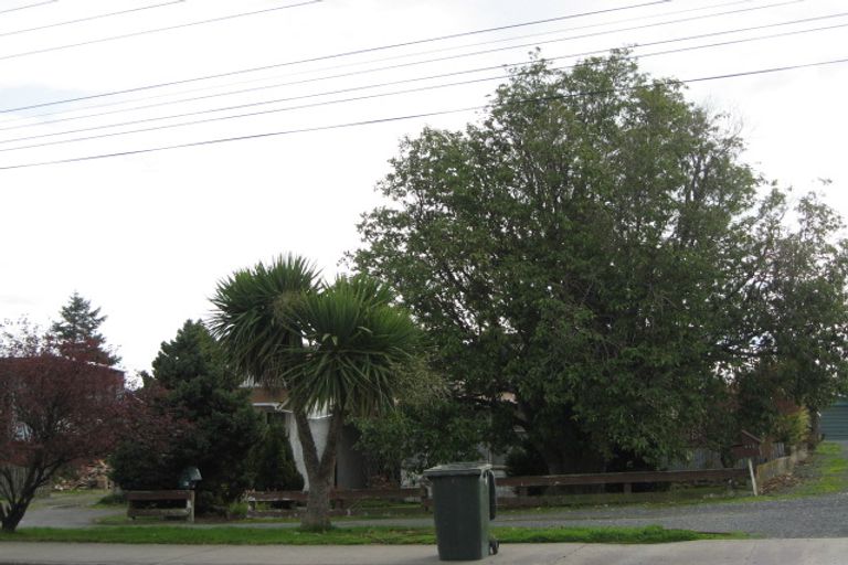 Photo of property in 61a Essex Street, Balclutha, 9230