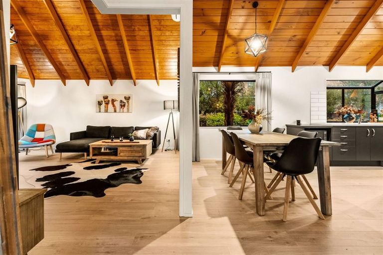 Photo of property in 50 Halberg Street, Glenfield, Auckland, 0629