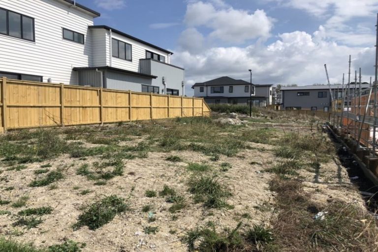 Photo of property in 16 Kano Way, Hobsonville, Auckland, 0616