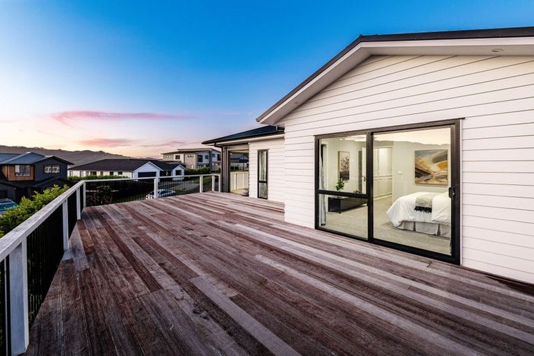Photo of property in 117 John Burke Drive, Aotea, Porirua, 5024