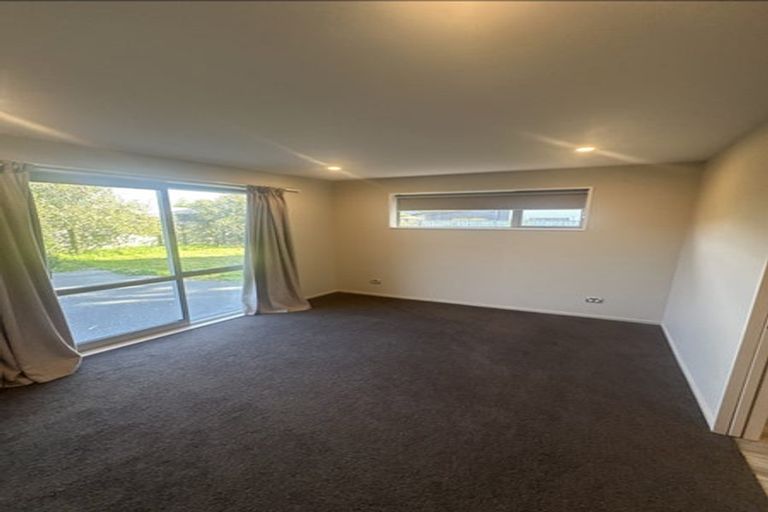 Photo of property in 11 Florin Place, Prebbleton, 7604