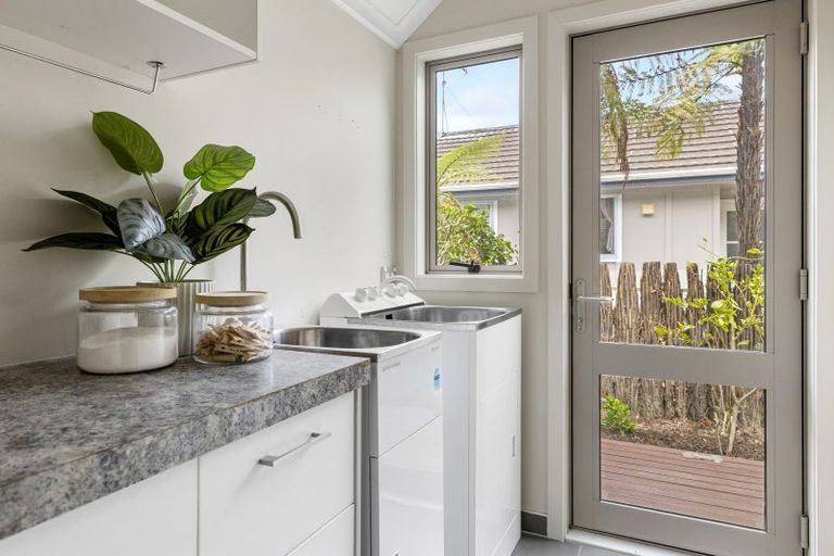 Photo of property in 1/745 Acacia Bay Road, Acacia Bay, Taupo, 3330