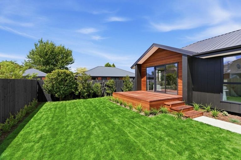 Photo of property in 5a Betwin Avenue, Sockburn, Christchurch, 8042