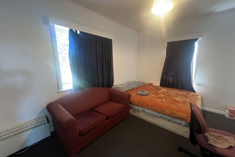 Photo of property in 196 Blenheim Road, Riccarton, Christchurch, 8041